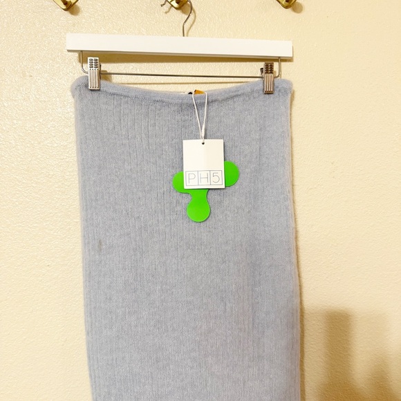 PH5 Ginny Alpaca Wavy Wire-Hem Knitted Midi Skirt in Dreamy Blue size large - Picture 8 of 13